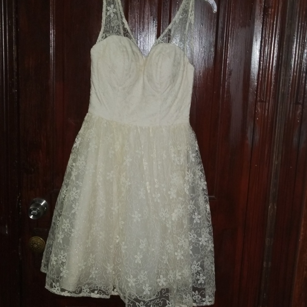 Lace dress
